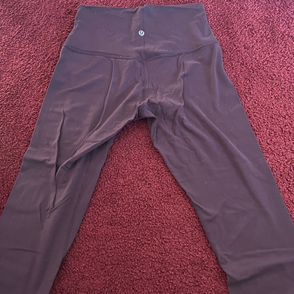 lululemon women’s athletica high rise Leggings purple size 6 25” Above-Ankle